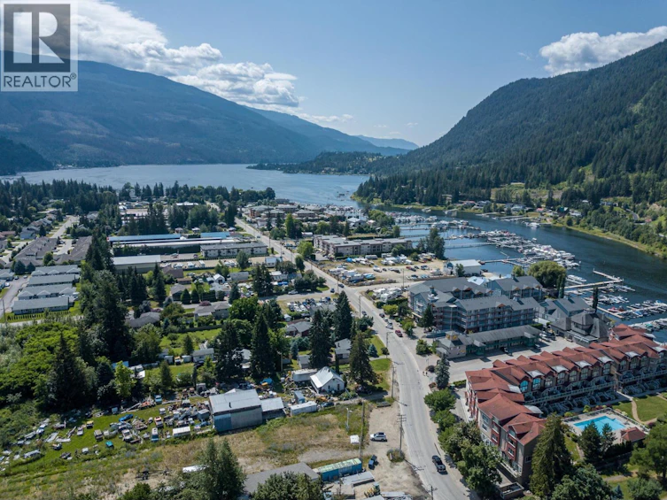 8-222 Temple Street, Sicamous, BC, V0E 2V0 - 4