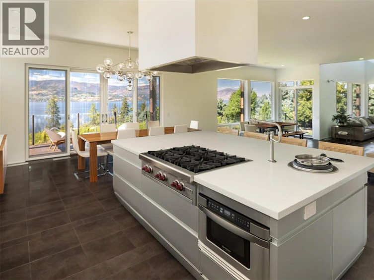 4840 Lakeshore Road, Kelowna, BC, V1W 4H6 - 30