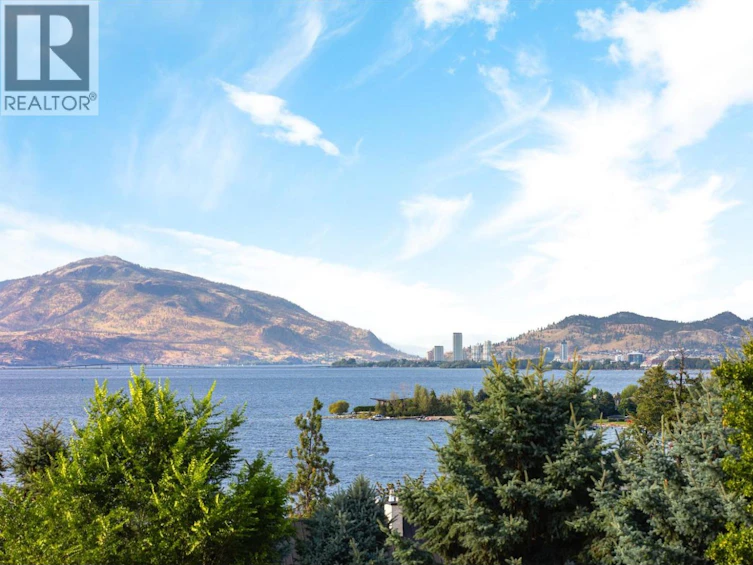 4840 Lakeshore Road, Kelowna, BC, V1W 4H6 - 81