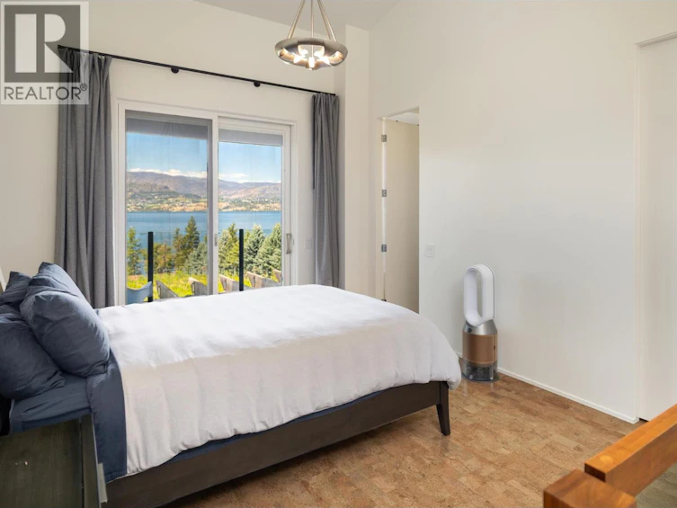 4840 Lakeshore Road, Kelowna, BC, V1W 4H6 - 59
