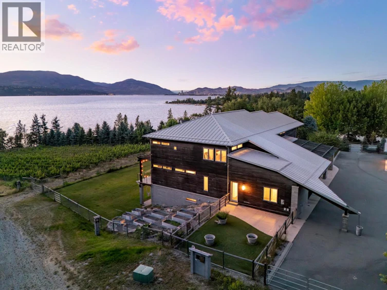 4840 Lakeshore Road, Kelowna, BC, V1W 4H6