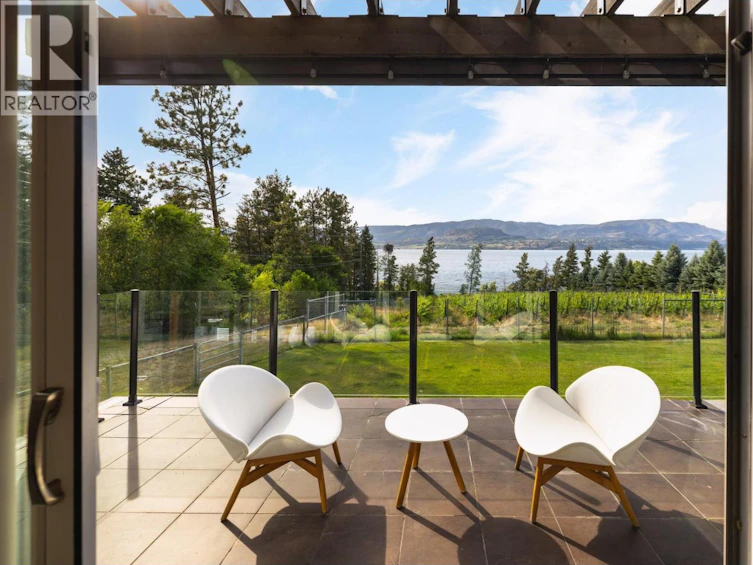 4840 Lakeshore Road, Kelowna, BC, V1W 4H6 - 69