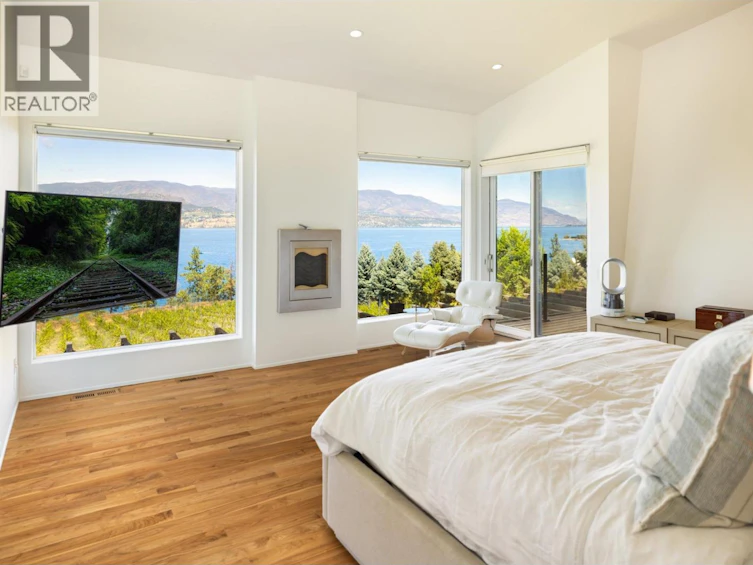 4840 Lakeshore Road, Kelowna, BC, V1W 4H6 - 38