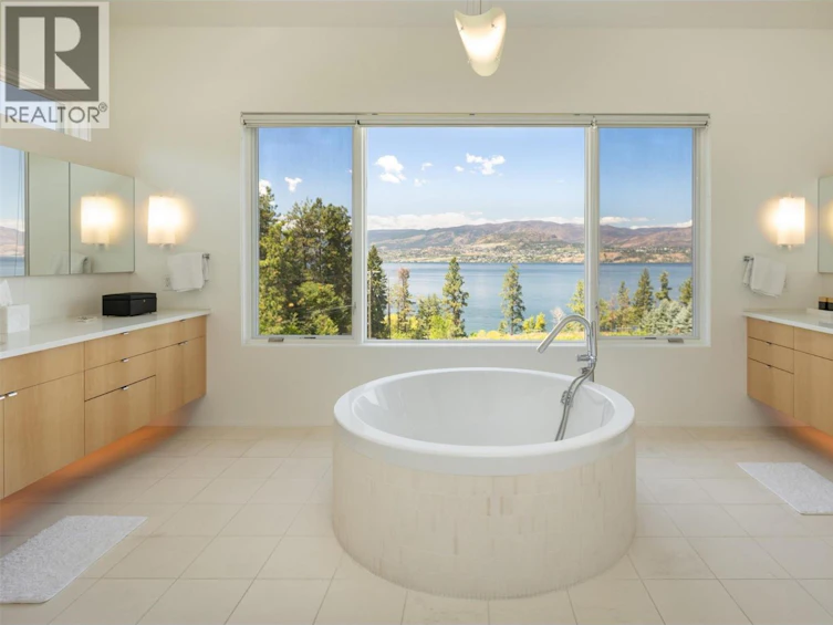 4840 Lakeshore Road, Kelowna, BC, V1W 4H6 - 41