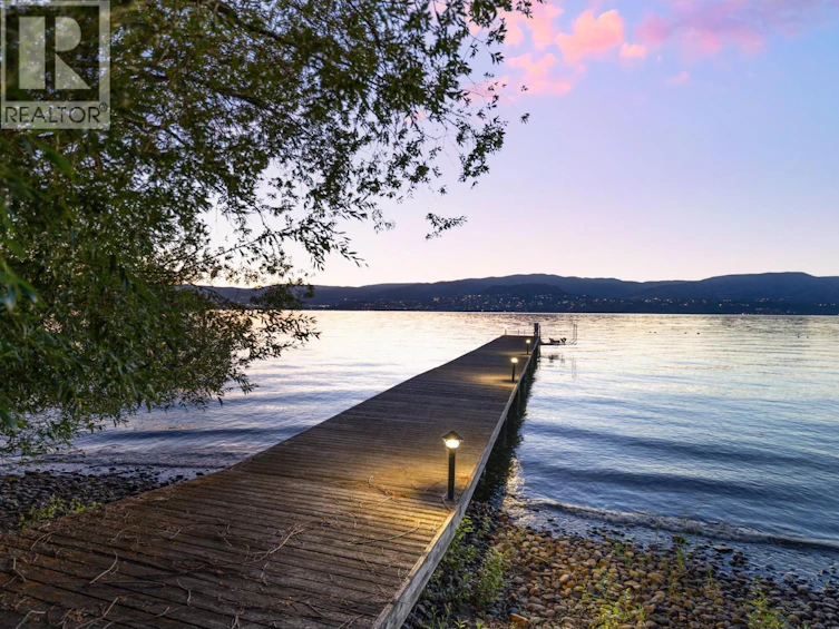 4840 Lakeshore Road, Kelowna, BC, V1W 4H6 - 5