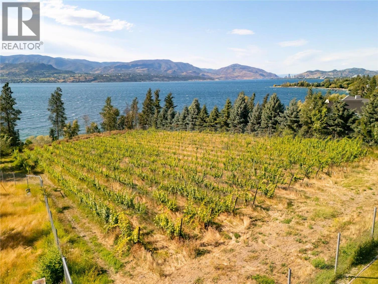 4840 Lakeshore Road, Kelowna, BC, V1W 4H6 - 18