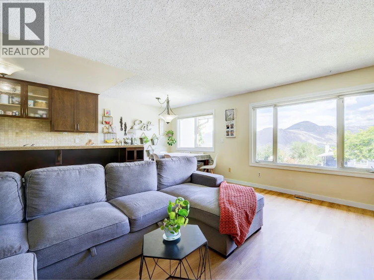 1210 Monashee Court, Kamloops, BC, V2C 6B3 - 9