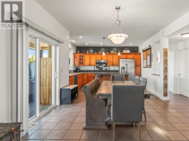 1041 Mt Atkinson Place, Vernon, BC, V1B 3Z2 - 6