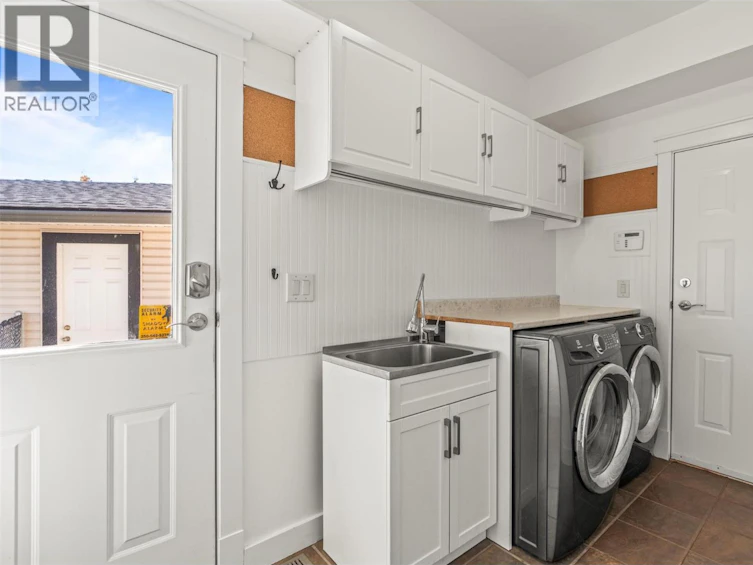 1041 Mt Atkinson Place, Vernon, BC, V1B 3Z2 - 14