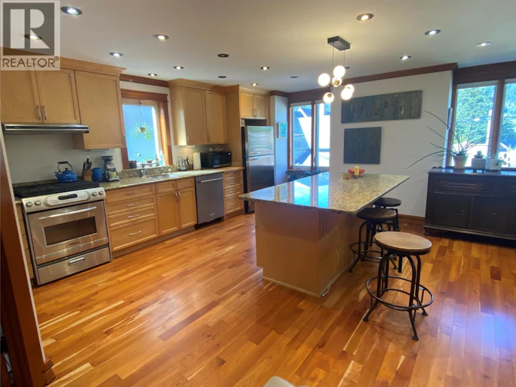 509 Carbonate Street, Nelson, BC, V1L 4P4 - 8