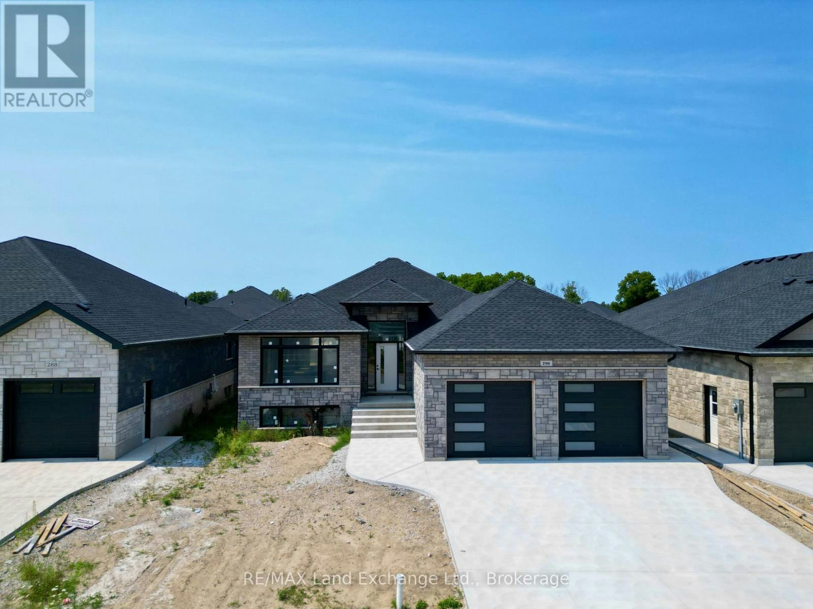 296 Ridge Street, Saugeen Shores, ON, N0H 2C3