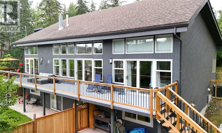 2124 South Lakeside Drive