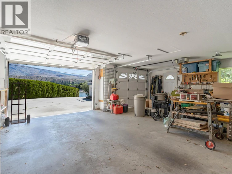 6752 Lakeside Drive, Oliver, BC, V0H 1T4 - 38