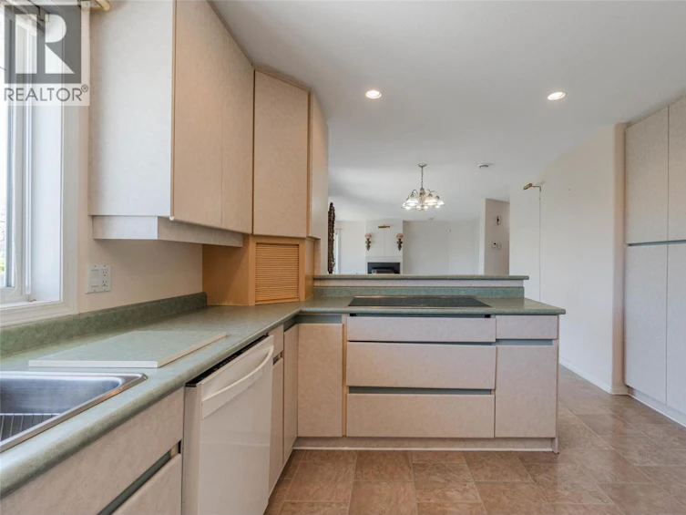6752 Lakeside Drive, Oliver, BC, V0H 1T4 - 11