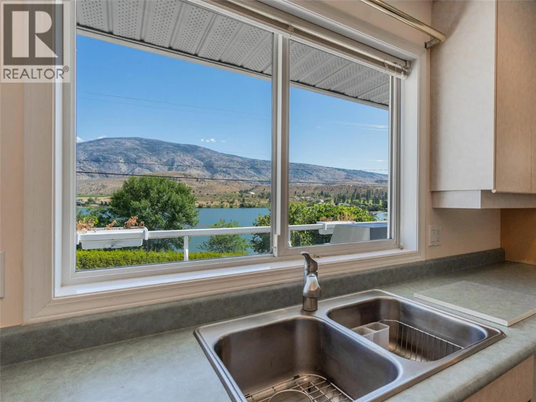 6752 Lakeside Drive, Oliver, BC, V0H 1T4 - 10