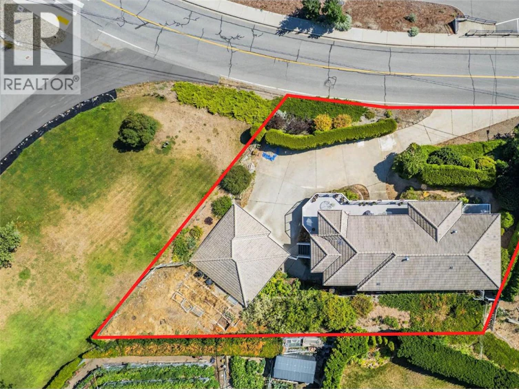 6752 Lakeside Drive, Oliver, BC, V0H 1T4 - 28