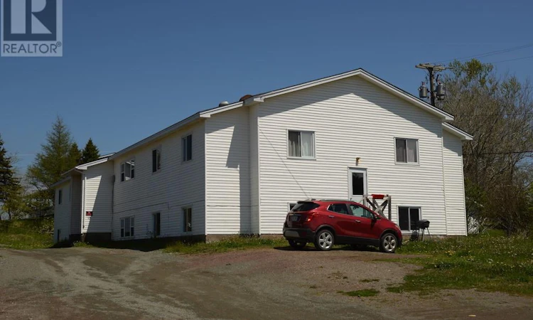 13 Marine Drive