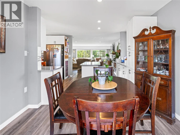 117 Mcculloch Drive, Penticton, BC, V2A 3P6 - 5