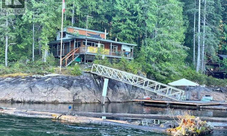 A-10640 Powell Lake