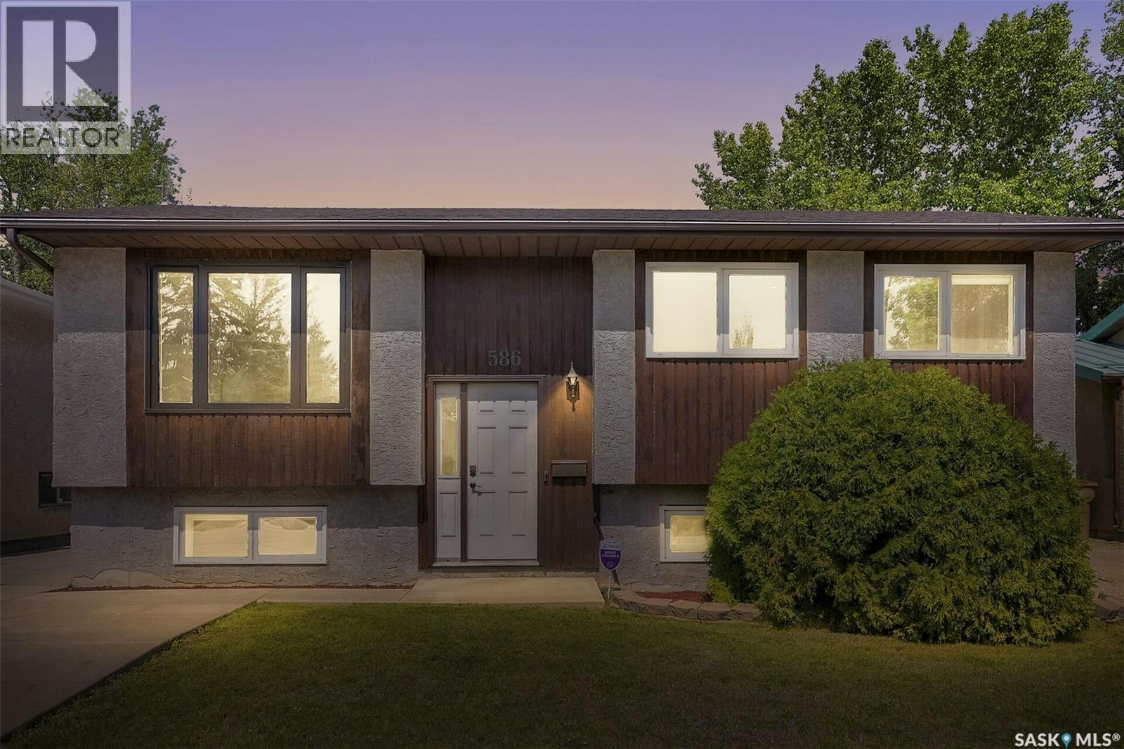 746 Regina Real Estate Listings & Houses for Sale - REW