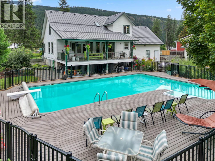 933 Glenacre Road, McLure, BC, V0E 2H0 - 2