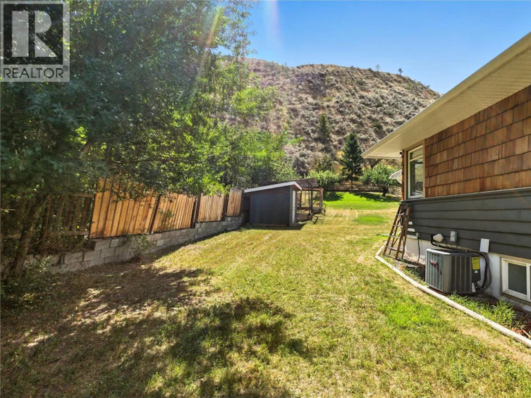 2105 Valleyview Drive, Kamloops, BC, V2C 4C3 - 6