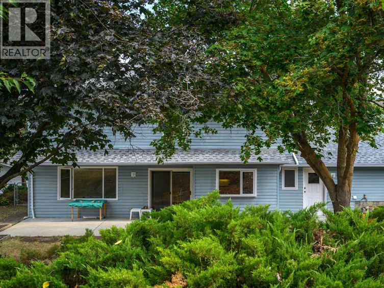 50 Lochhaven Court, Coldstream, BC, V1B 2G9 - 32