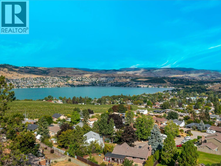 50 Lochhaven Court, Coldstream, BC, V1B 2G9 - 38