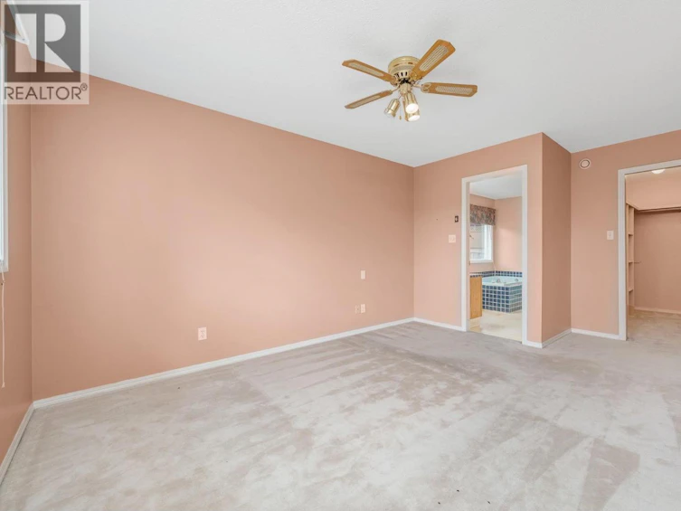50 Lochhaven Court, Coldstream, BC, V1B 2G9 - 24