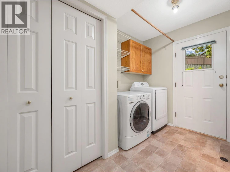50 Lochhaven Court, Coldstream, BC, V1B 2G9 - 15