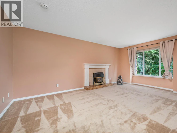 50 Lochhaven Court, Coldstream, BC, V1B 2G9 - 6