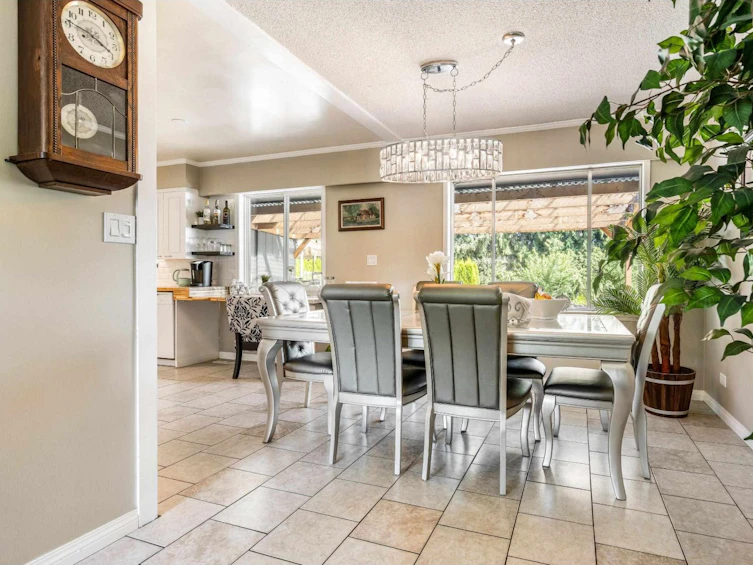 46465 South Brooks Avenue, Chilliwack Proper, Chilliwack, BC, V2P 1C6 - 13