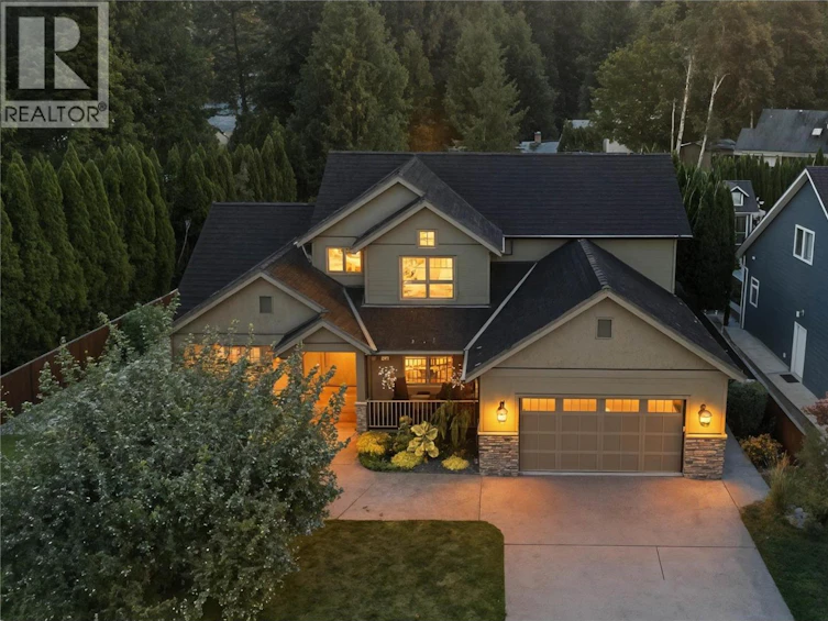 45 Montcalm Crescent, Sicamous, BC, V0E 2V0 - 2