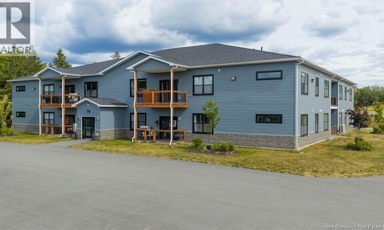 102-79 Mapleview Drive