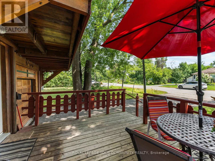 204 Woodland Avenue, Georgina, ON, L4P 2M8 - 4