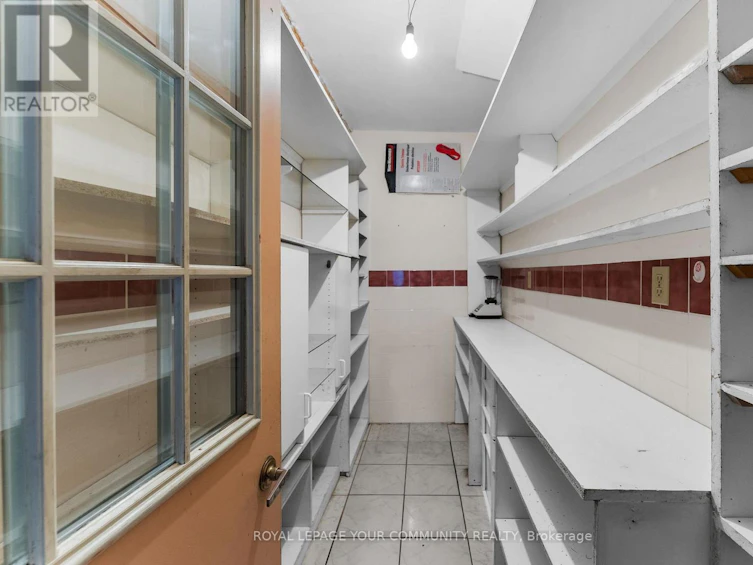 204 Woodland Avenue, Georgina, ON, L4P 2M8 - 17