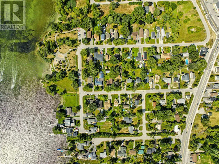 204 Woodland Avenue, Georgina, ON, L4P 2M8 - 44