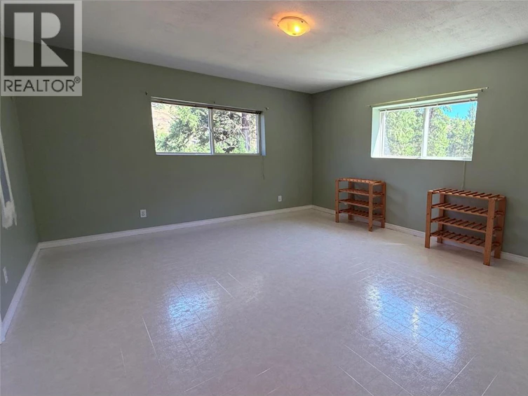 3300 Myers Creek Road, Midway, BC, V0H 1M0 - 40