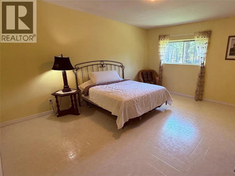 3300 Myers Creek Road, Midway, BC, V0H 1M0 - 37