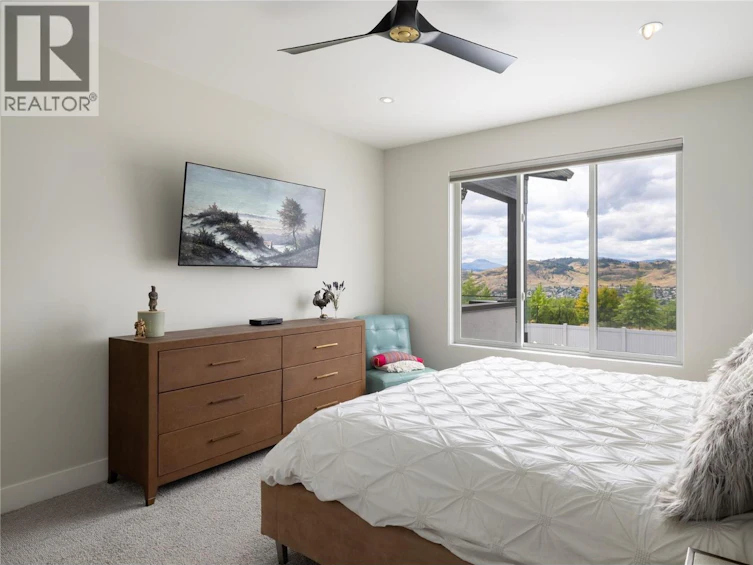640 Mt. Ida Crescent, Coldstream, BC, V1B 4G3 - 24
