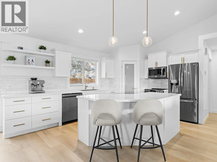1326 Tanemura Crescent, Kelowna, BC, V1P 1R5