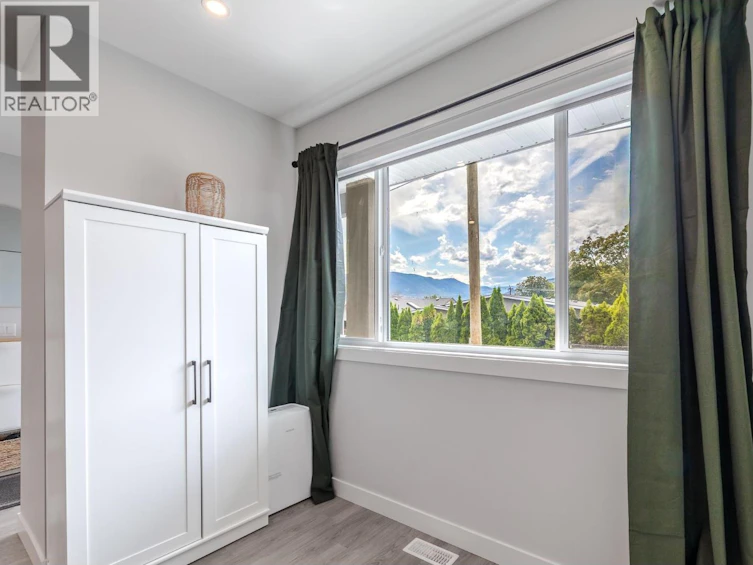 109-253 Norton Street, Penticton, BC, V2A 4H8 - 12