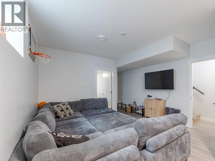 109-253 Norton Street, Penticton, BC, V2A 4H8 - 25