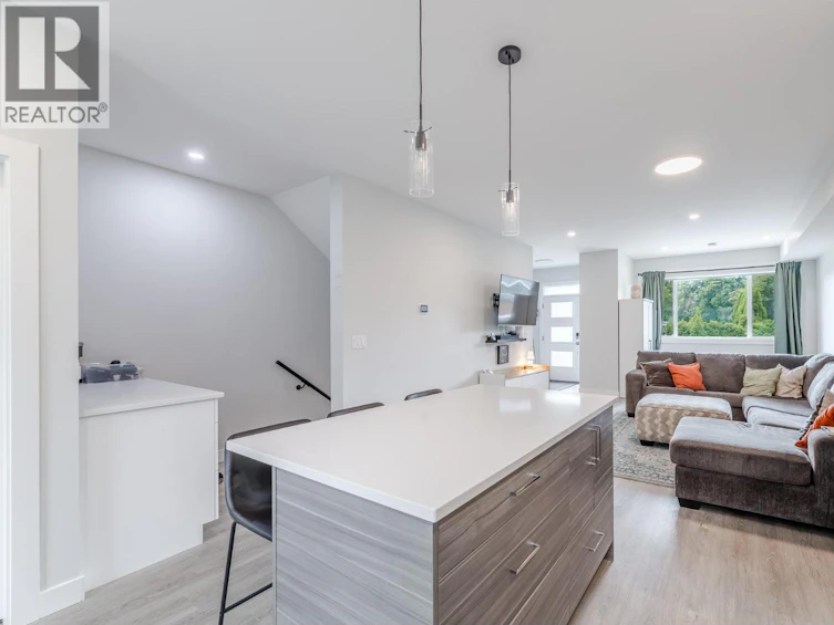 109-253 Norton Street, Penticton, BC, V2A 4H8 - 6