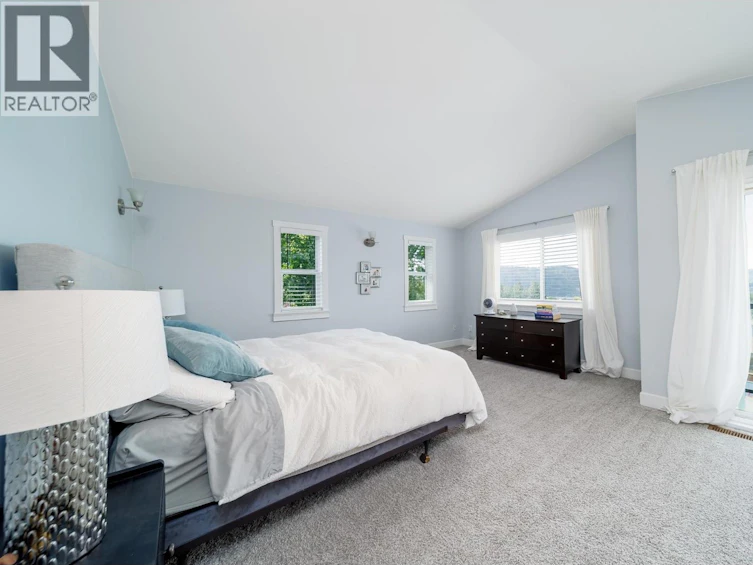 2052 Sunview Drive, West Kelowna, BC, V1Z 3X6 - 47
