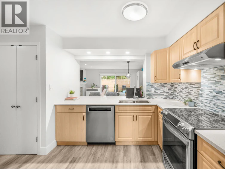 3-6100 Tiffany Boulevard, Richmond, BC, V7C 5A8