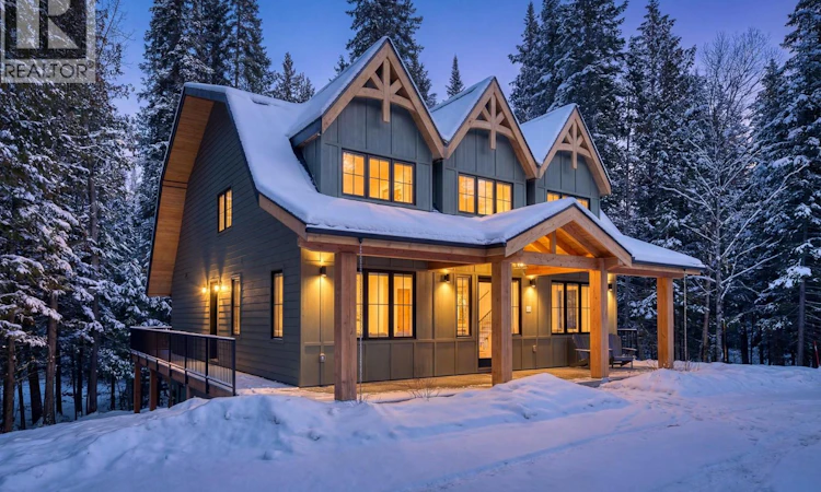 4416 Timberline Crescent