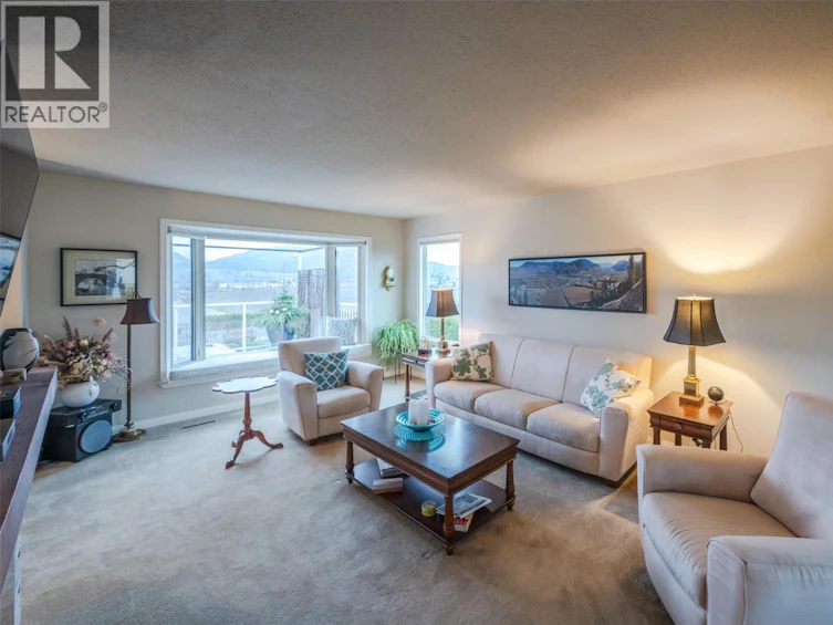 949 Panorama Crescent, Oliver, BC, V0H 1T6 - 9