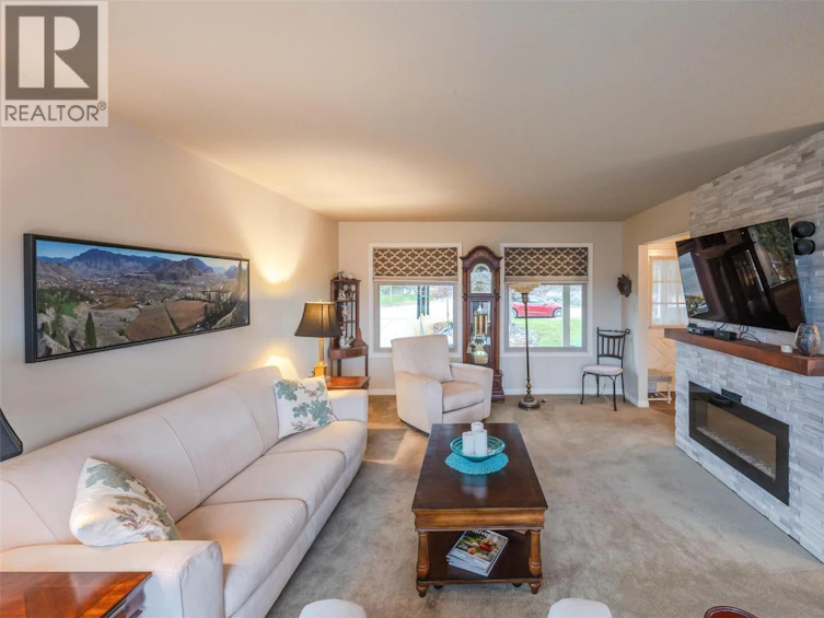 949 Panorama Crescent, Oliver, BC, V0H 1T6 - 6