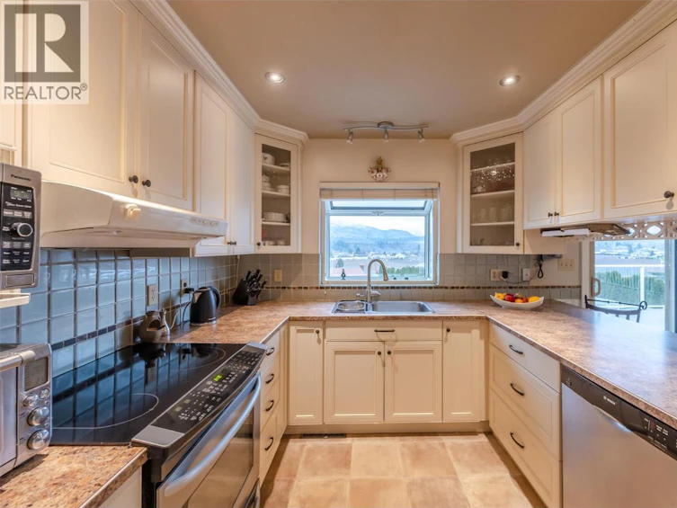 949 Panorama Crescent, Oliver, BC, V0H 1T6 - 15